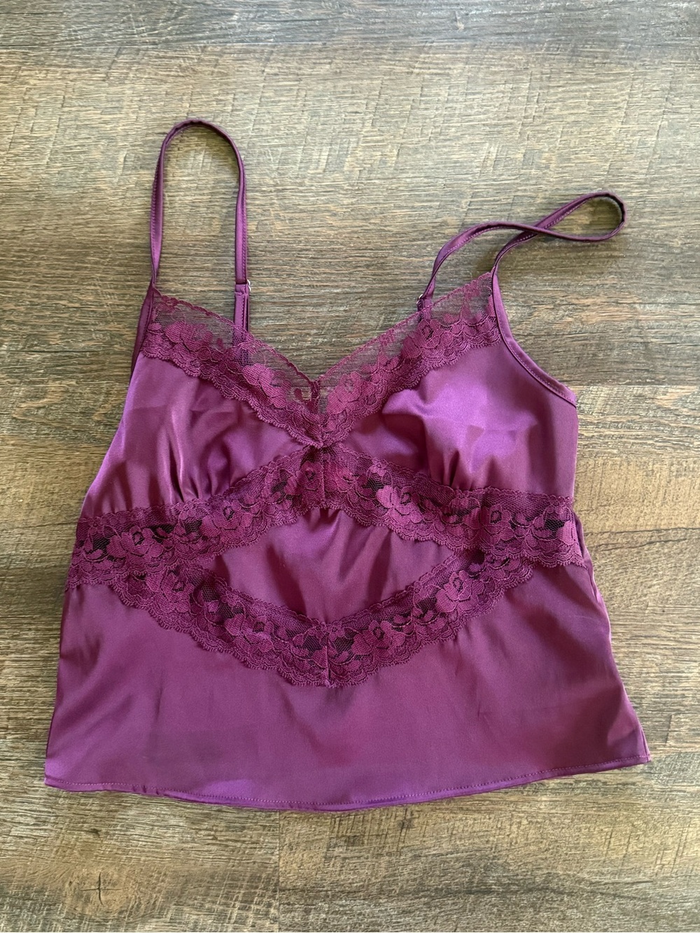 Edikted Satin Lace Cami - Burgundy